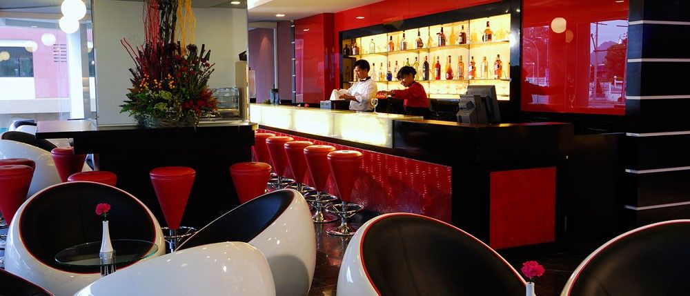 Micasa All Suites Hotel Κουάλα Λουμπούρ Εξωτερικό φωτογραφία The bar at the 101 bar